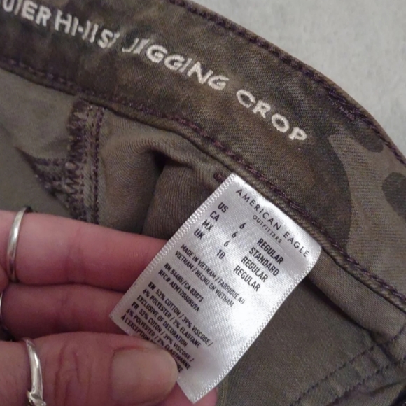 Camo Skinny pants from AE - Picture 3 of 3